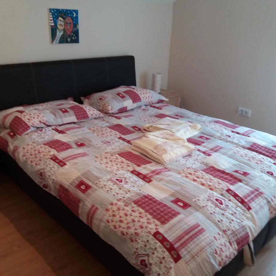 Vitas Kremna Buitenkant foto