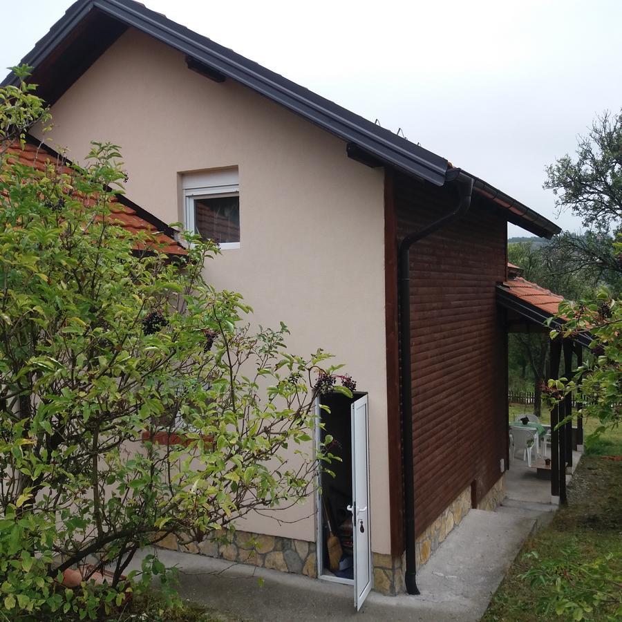 Vitas Kremna Buitenkant foto