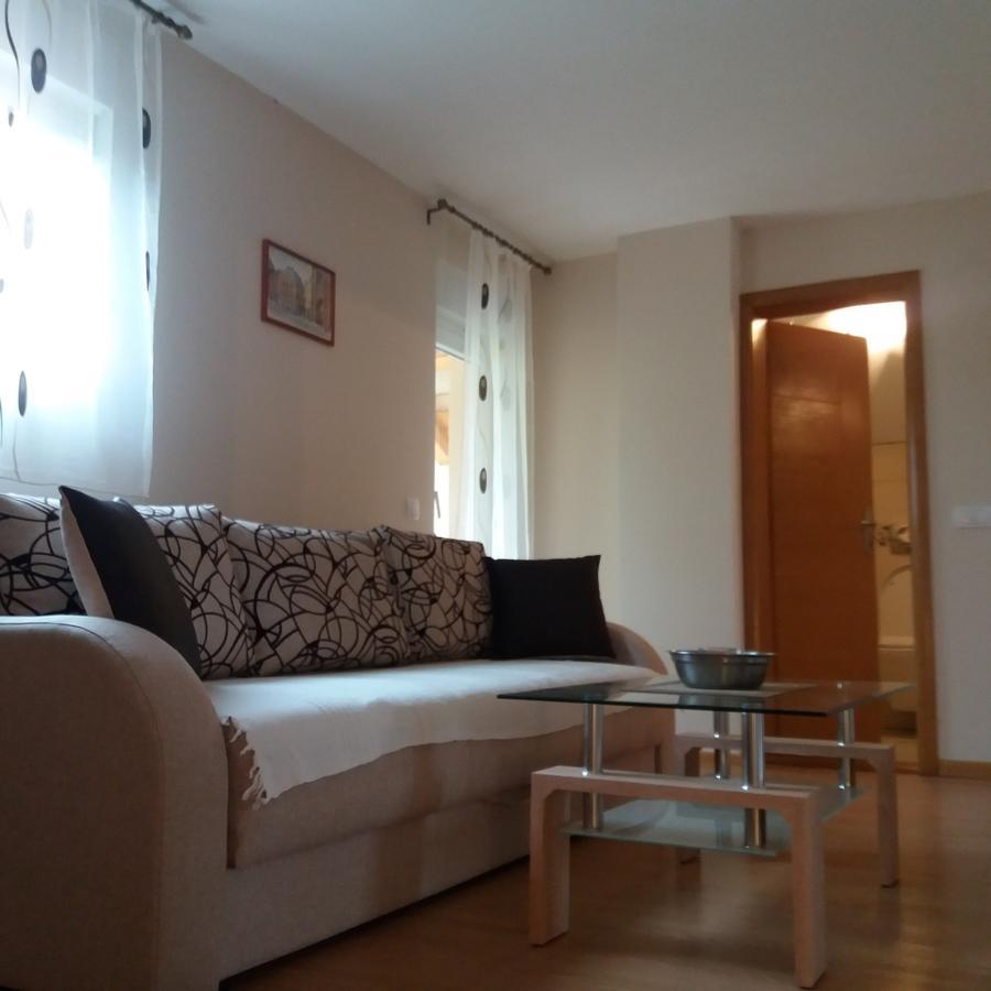 Vitas Kremna Buitenkant foto